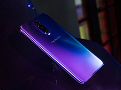 买什么手机比较好？2018年12月热门手机推荐
