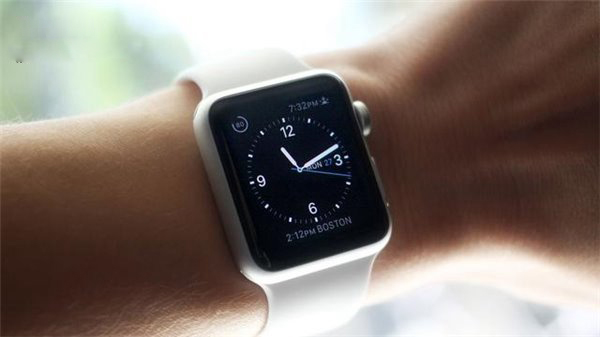 许多网友问：苹果Apple Watch越狱有什么用？