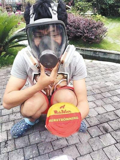 比臭豆腐还要可怕1000倍:史上最臭鲱鱼罐头