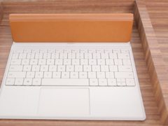 HUAWEI MateBook“防泼溅”特性真的做到了！