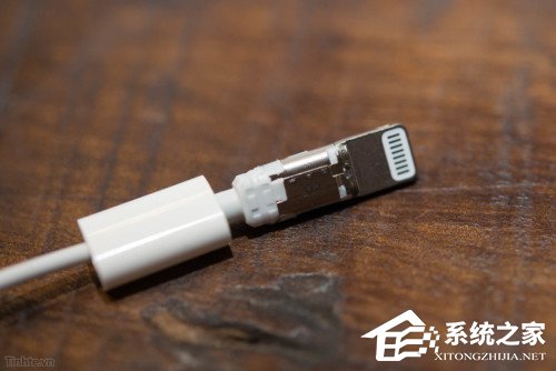 越南网站曝光：iPhone 7 Lightning 转3.5毫米适配器