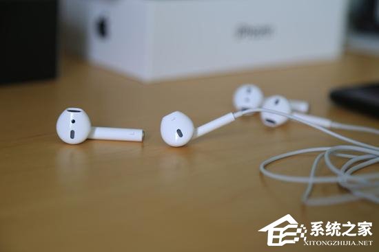 iPhone7无线耳机AirPods上手体验：续航能力强