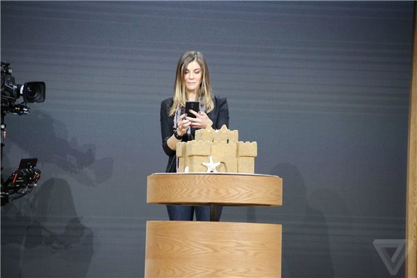 见证惊喜：微软Surface Studio一体机发布会图文实时直播