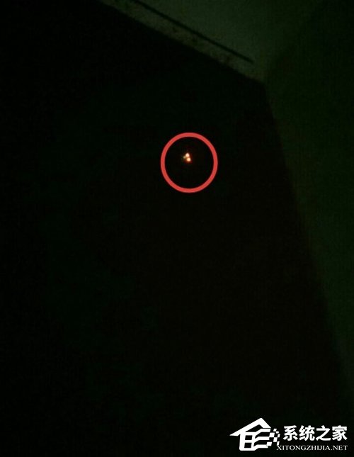真会玩？男生半夜用无人机偷窥女生宿舍吓惨女学生