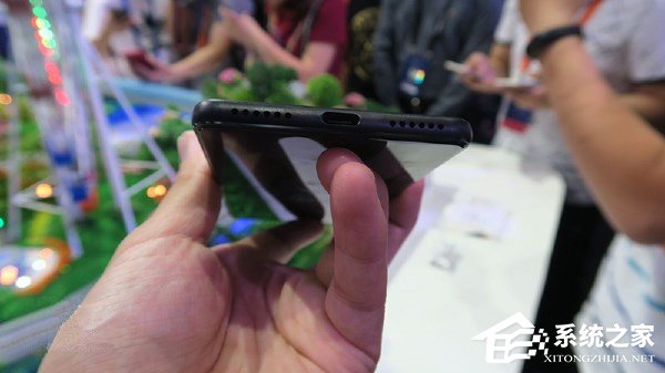 努比亚Z17发布会：现场真机图赏