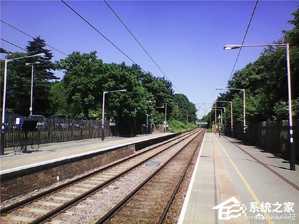 诺基亚3310复刻版拍照样张：200万像素就够了！