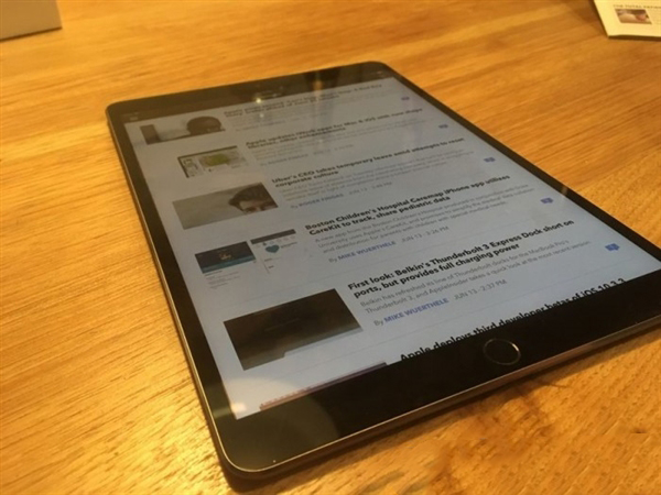 生产力爆表！10.5英寸iPad Pro开箱图赏
