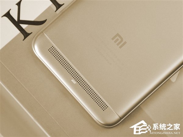 红米5A开箱图赏：599元新神器