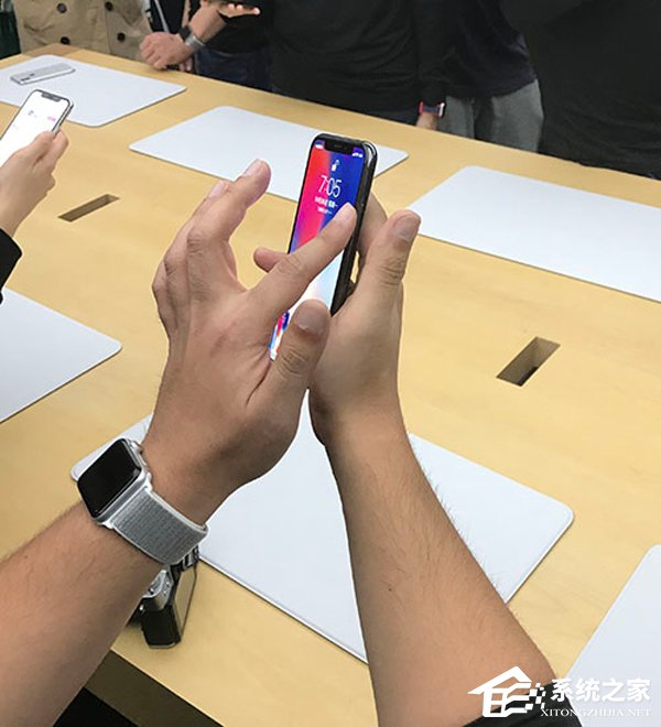 苹果iPhone X好不好？iPhone X真机上手体验
