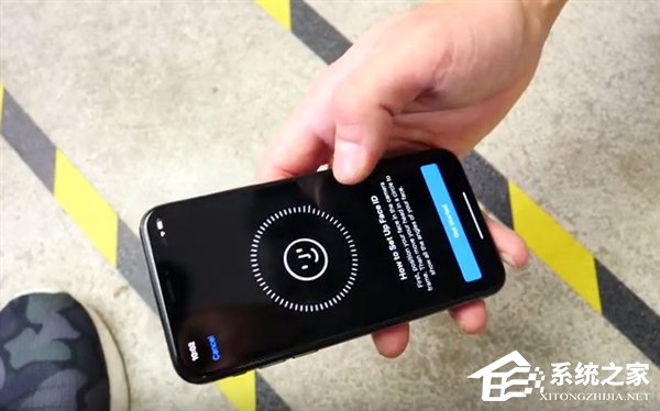 iPhone X更抗摔！国外网友进行iPhone X和iPhone 8对比跌落测试