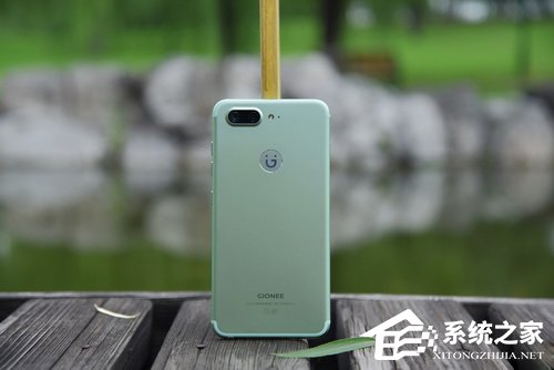 现在最流行什么手机？2017年最具特色的时尚手机盘点
