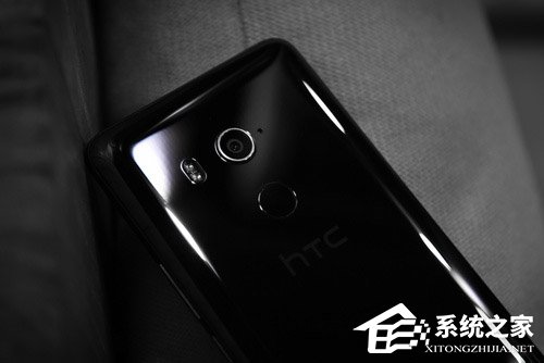 HTC U11 EYEs值得买吗？HTC U11 EYEs全面评测