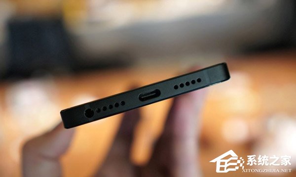 就长这样？外媒放出vivo APEX全面屏概念机真机上手图赏