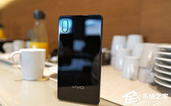 就长这样？外媒放出vivo APEX全面屏概念机真机上手图赏