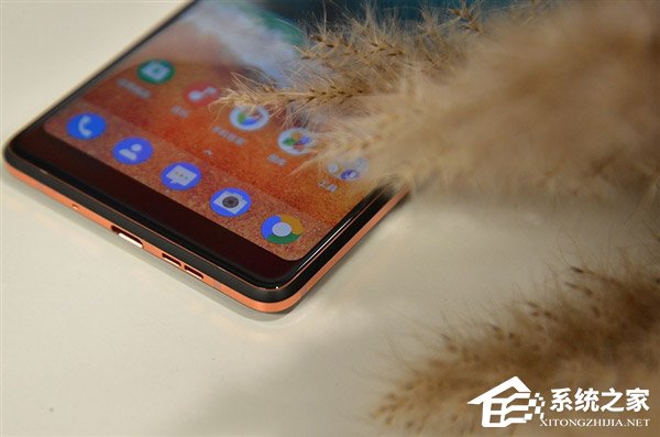 又该充值信仰了！诺基亚全面屏新机Nokia7 Plus真机图赏