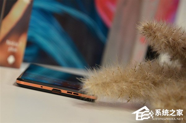 又该充值信仰了！诺基亚全面屏新机Nokia7 Plus真机图赏