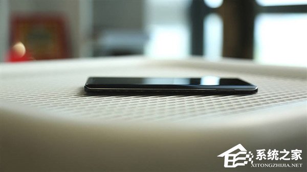4699元！Nokia 8 Sirocco真机图赏