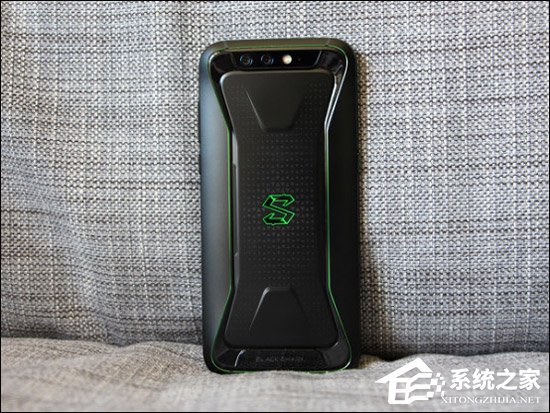 小米黑鲨游戏手机怎么样好用吗？小米黑鲨游戏手机全面评测