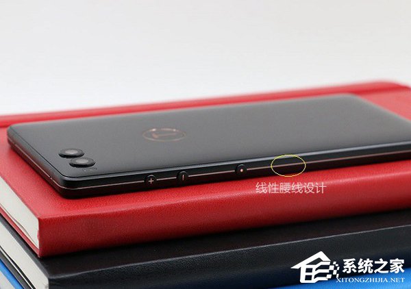 坚果R1买白色还是黑色？坚果R1黑白双色真机对比