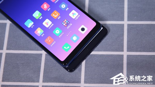买坚果Pro 2S还是小米8 SE？小米8 SE和坚果Pro 2S对比评测