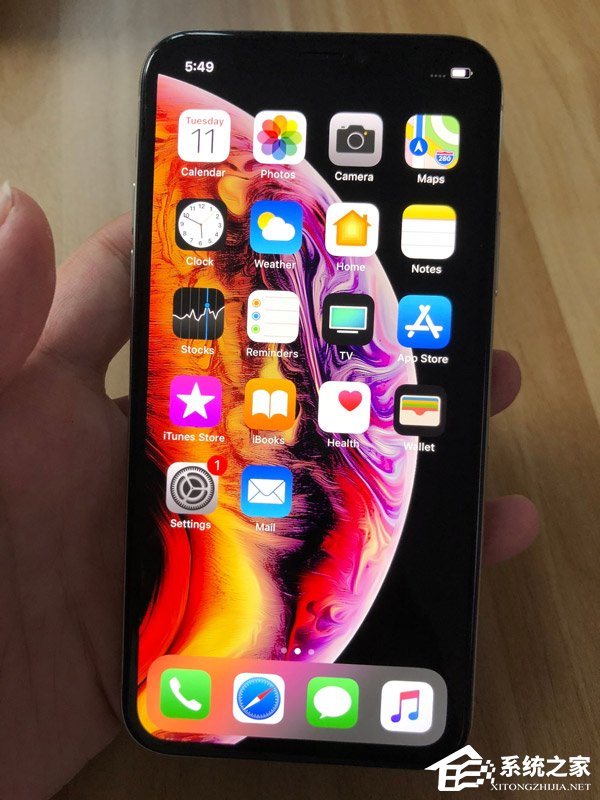 撞脸iPhone X？苹果iPhone Xs真机谍照遭曝光