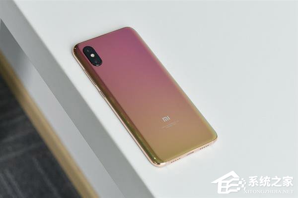 小米8屏幕指纹版怎么样？小米8屏幕指纹版上手评测