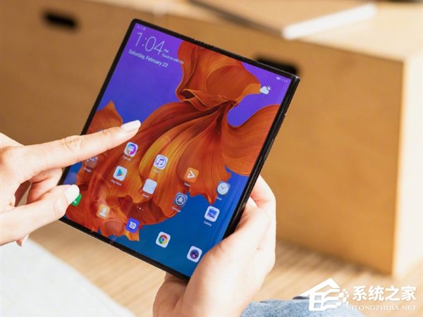 余承东：华为Mate X工程机曾采用内翻设计