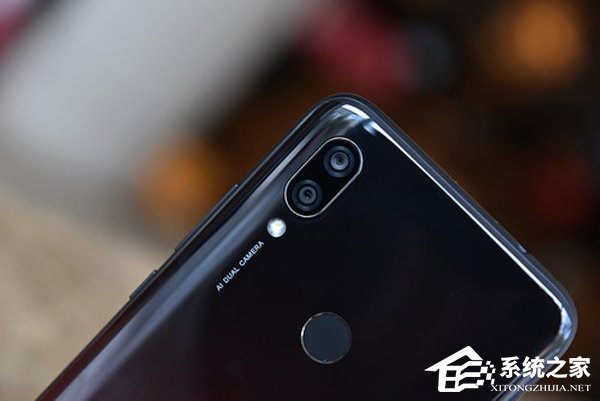 红米7怎么样？Redmi 7手机上手体验评测