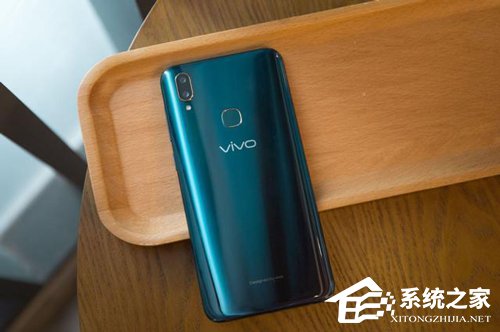 诺基亚X71值得买吗?Nokia X71和vivo Z3对比评测