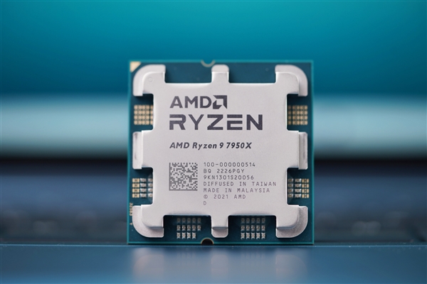 AMD官方确认：锐龙7000X3D系列将支持超
