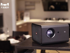CES 2018：阿里展示数码3C新品天猫魔屏S1