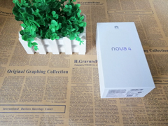 华为nova 4值不值得买？华为nova 4手机外观评测