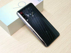 什么手机玩游戏好用？2019年4月最适合玩游戏的手机推荐