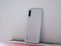 小米CC9e手机好用吗？小米CC9e全面评测