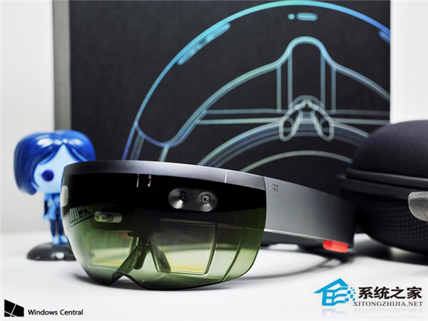 微软HoloLens配置公开：Intel Atom x5处理器，2GB内存