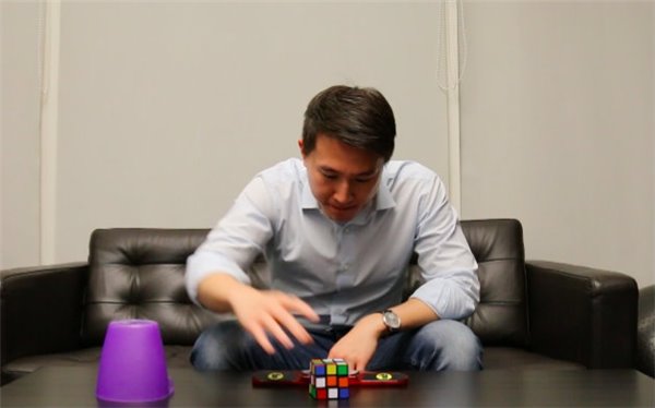 被问及小米何时上市，小米CFO周受资这样回答
