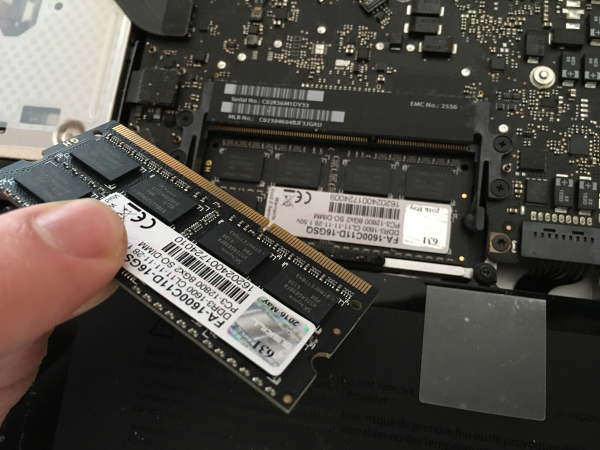 2012款MacBook Pro换内存能否解决运行慢问题