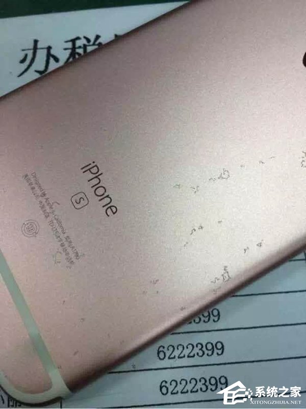 网友晒出“氧化版”苹果iPhone6s：密集恐惧症勿看