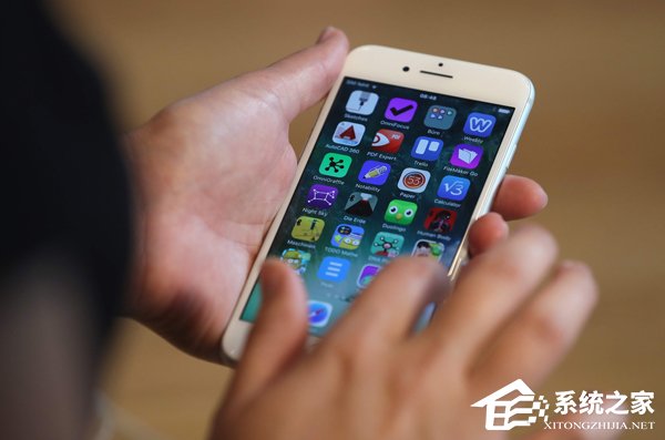 iOS重大缺陷曝光:黑客可强制iPhone拨打收费电话