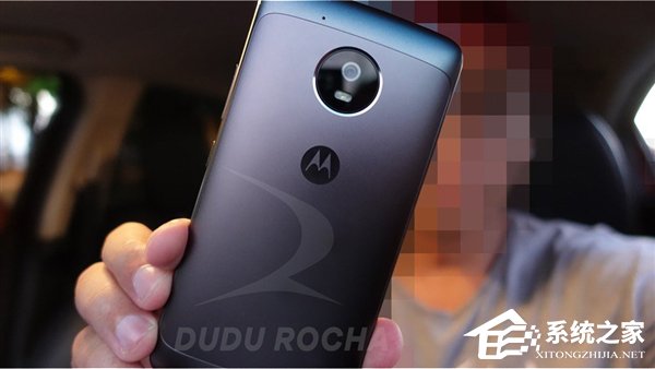 Moto G5新机全方位曝光：黑边略大
