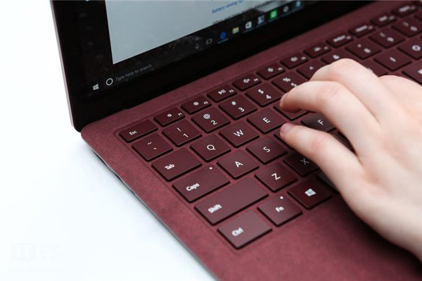 买还是不买？微软Surface Laptop笔记本真机图赏
