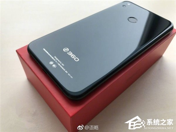 苹果要出二代iPhone se？也是假的！