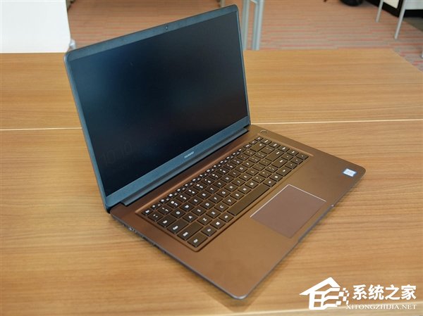 华为商务机MateBook D真机图赏：商务人士好助手