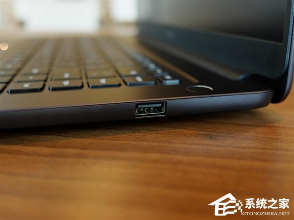 华为商务机MateBook D真机图赏：商务人士好助手