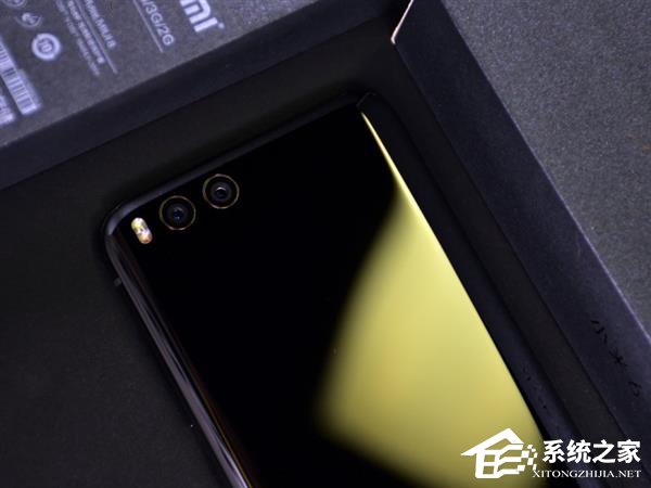 产能不足也要用，小米力推的陶瓷机身究竟好在哪里？