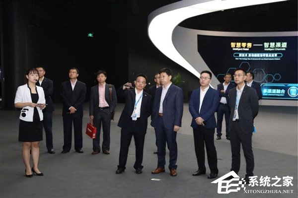 华为苏宁达成300亿战略目标：多款华为手机下单立减