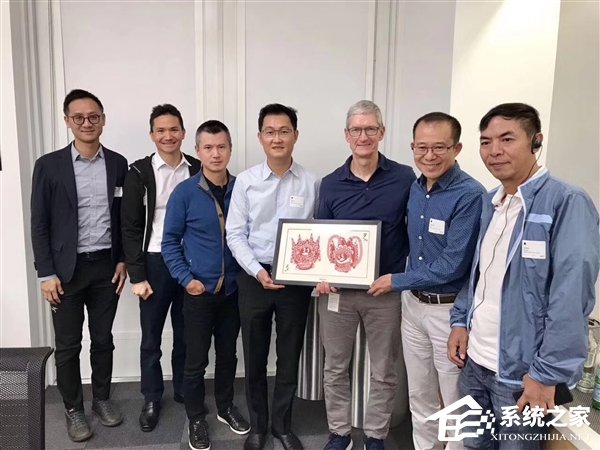 腾讯马化腾张小龙前往苹果总部：腾讯苹果大佬合照！