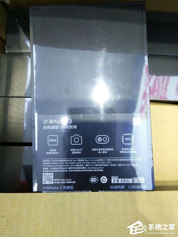 雷军晒小米Note3舔屏照：5.5寸版小米6！