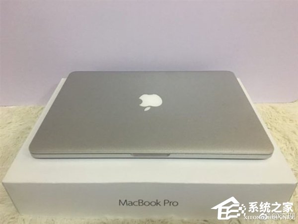 女友生日想要mac：异国恋男友送来后打开瞬间石化了