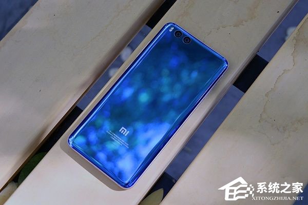 买华为荣耀V10还是小米6？荣耀V10和小米6对比评测